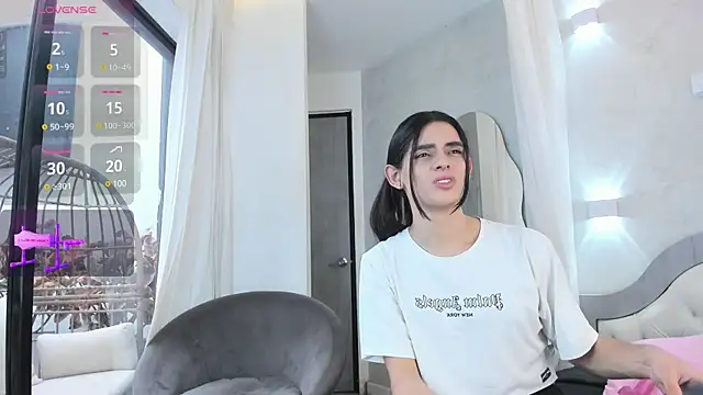 Venusflame   online show from 27, 2, 2025