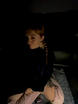 Stoner BarbieXX online show from 3, 12, 2025