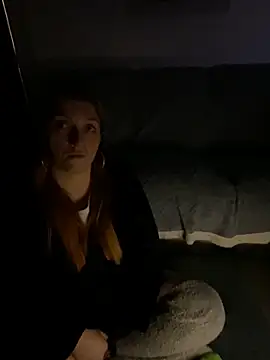 Snapshot of Stoner_BarbieXX chatting on 5, 2, 2026 Stoner BarbieXX online show from 5, 2, 2026