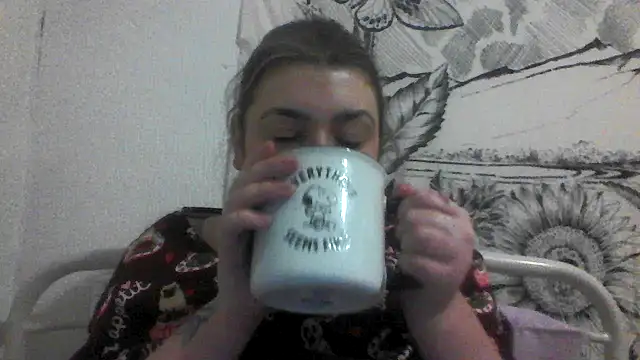 CamilaCherryX online show from 15, 11, 2025