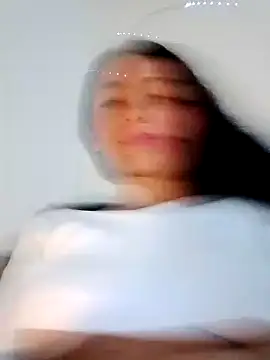 Snapshot of chloewildd_ chatting on 15, 12, 2024 chloewildd  online show from 15, 12, 2024