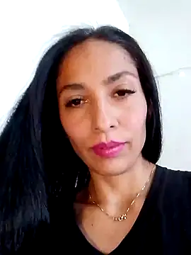 Snapshot of chloewildd_ chatting on 18, 12, 2024 chloewildd  online show from 18, 12, 2024