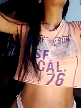 Snapshot of chloewildd_ chatting on 15, 1, 2025 chloewildd  online show from 15, 1, 2025