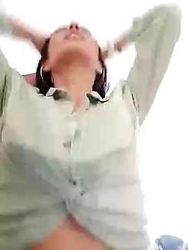 Snapshot of chloewildd_ chatting on 9, 3, 2025 chloewildd  online show from 9, 3, 2025