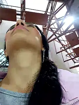 Snapshot of chloewildd_ chatting on 12, 3, 2025 chloewildd  online show from 12, 3, 2025