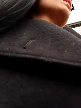 Snapshot of chloewildd_ chatting on 23, 10, 2025 chloewildd  online show from 23, 10, 2025