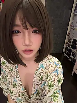 Snapshot of buluuuuuu chatting on 22, 7, 2026 buluuuuuu online show from 22, 7, 2026