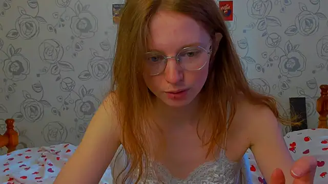 Snapshot of Fire_Luna chatting on 11, 5, 2026 Fire Luna online show from 11, 5, 2026
