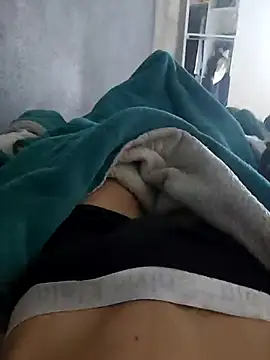 Snapshot of Juliano69xv chatting on 24, 2, 2025 Juliano69xv online show from 24, 2, 2025