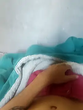 Snapshot of Juliano69xv chatting on 2, 3, 2025 Juliano69xv online show from 2, 3, 2025