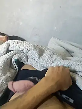 Snapshot of Juliano69xv chatting on 5, 3, 2025 Juliano69xv online show from 5, 3, 2025