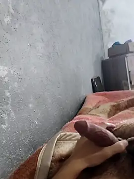 Snapshot of Juliano69xv chatting on 3, 10, 2025 Juliano69xv online show from 3, 10, 2025