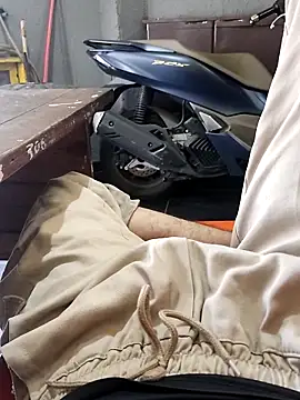 Snapshot of Juliano69xv chatting on 8, 2, 2026 Juliano69xv online show from 8, 2, 2026