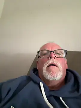 Snapshot of wildrocket02 chatting on 21, 5, 2026 wildrocket02 online show from 21, 5, 2026