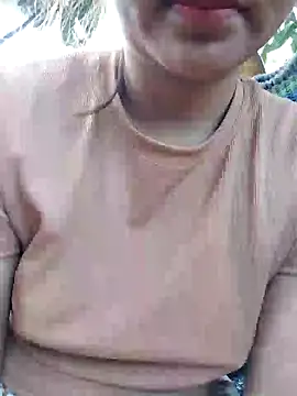 Snapshot of Betty20zx chatting on 21, 2, 2025 Betty20zx online show from 21, 2, 2025