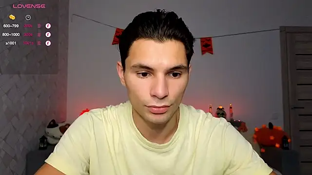 Snapshot of denlover1 chatting on 15, 10, 2025 denlover1 online show from 15, 10, 2025