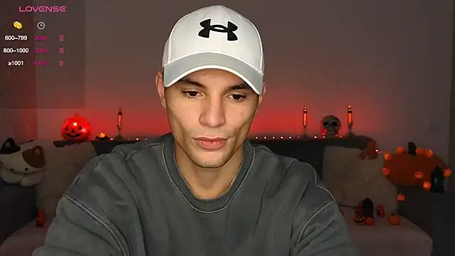 Snapshot of denlover1 chatting on 17, 10, 2025 denlover1 online show from 17, 10, 2025