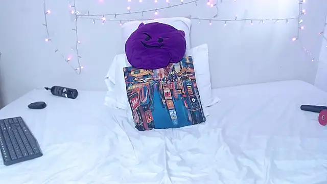 Snapshot of Nicol_Love0 chatting on 6, 3, 2025 Nicol Love0 online show from 6, 3, 2025