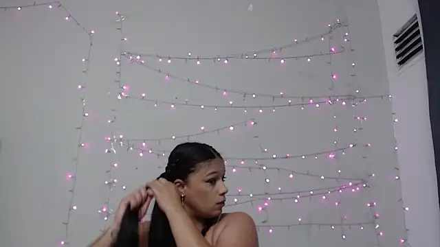 Snapshot of Nicol_Love0 chatting on 14, 3, 2025 Nicol Love0 online show from 14, 3, 2025