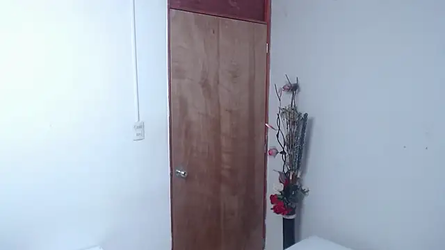 Snapshot of Nicol_Love0 chatting on 19, 3, 2025 Nicol Love0 online show from 19, 3, 2025