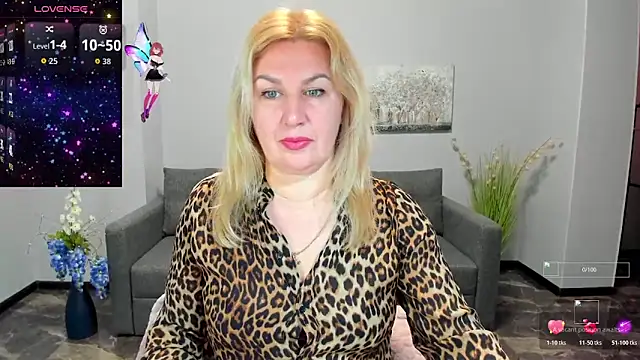 Lili Crossi online show from 14, 11, 2025