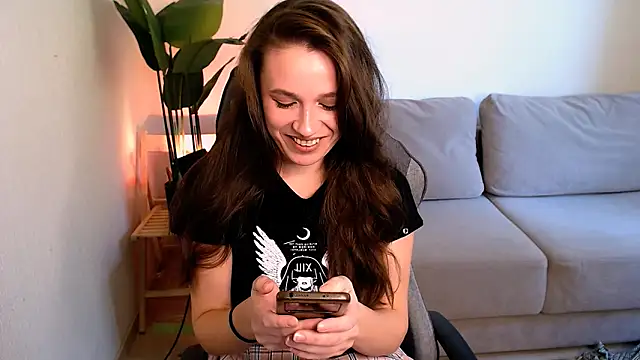 M Sensual online show from 10, 9, 2025