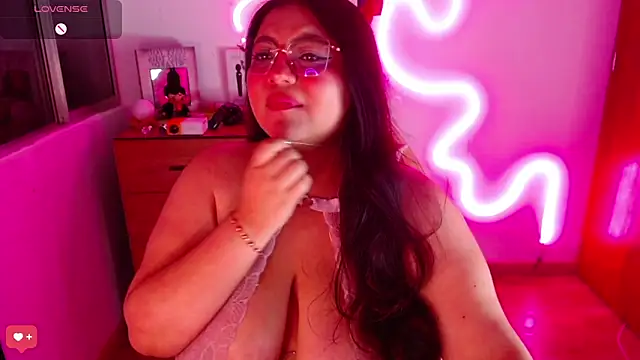 Rebeca charme21 online show from 27, 12, 2024