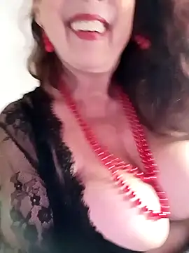 Snapshot of GypsyEsmeralda chatting on 4, 1, 2025 GypsyEsmeralda online show from 4, 1, 2025