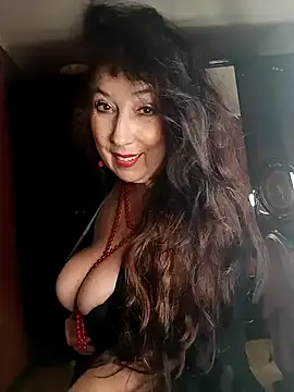 Snapshot of GypsyEsmeralda chatting on 9, 1, 2025 GypsyEsmeralda online show from 9, 1, 2025