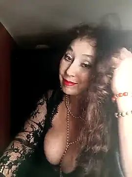 Snapshot of GypsyEsmeralda chatting on 13, 3, 2025 GypsyEsmeralda online show from 13, 3, 2025