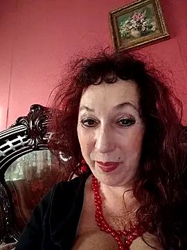 Snapshot of GypsyEsmeralda chatting on 22, 9, 2025 GypsyEsmeralda online show from 22, 9, 2025