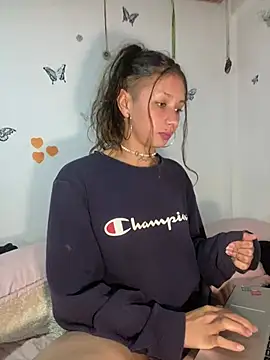 Snapshot of Andi9_ chatting on 11, 1, 2025 Andi9 online show from 11, 1, 2025