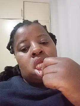 HotBootyBabe90 online show from 7, 7, 2026