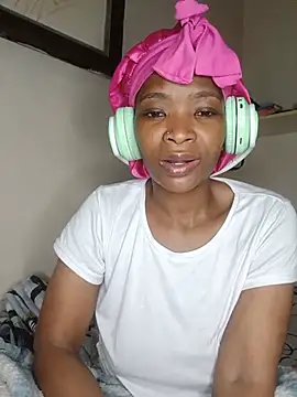 Snapshot of NunuBerry16 chatting on 13, 7, 2026 NunuBerry16 online show from 13, 7, 2026