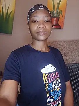 Snapshot of NunuBerry16 chatting on 17, 7, 2026 NunuBerry16 online show from 17, 7, 2026
