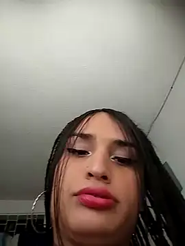 Snapshot of Pussycat_9999 chatting on 17, 1, 2025 Pussycat 9999 online show from 17, 1, 2025