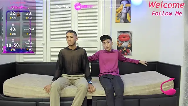 StrawwBoys online show from 8, 12, 2024
