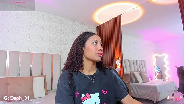 Daphnne tay online show from 10, 10, 2025