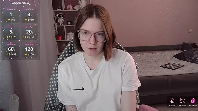 Snapshot of CassieJuice69 chatting on 22, 10, 2025 CassieJuice69 online show from 22, 10, 2025