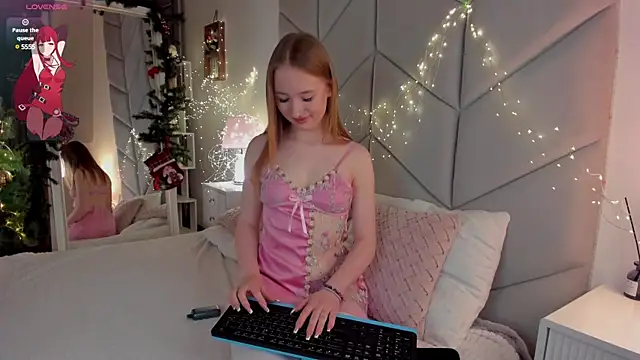 Jessie Roy online show from 23, 12, 2024