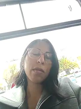 Snapshot of MirandaSingle chatting on 1, 6, 2026 MirandaSingle online show from 1, 6, 2026