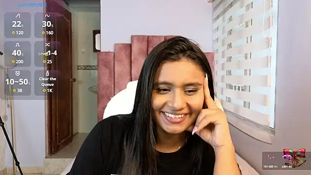 Snapshot of lou_rosse_ chatting on 26, 12, 2024 lou rosse online show from 26, 12, 2024