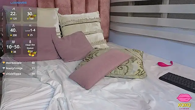 Snapshot of lou_rosse_ chatting on 4, 3, 2025 lou rosse online show from 4, 3, 2025