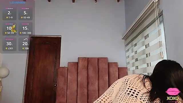 Snapshot of lou_rosse_ chatting on 17, 3, 2025 lou rosse online show from 17, 3, 2025