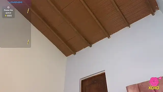 Snapshot of lou_rosse_ chatting on 21, 3, 2025 lou rosse online show from 21, 3, 2025