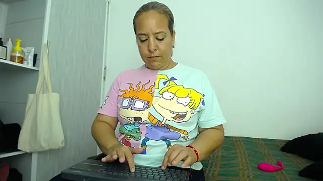 Iivana 19 online show from 8, 2, 2026