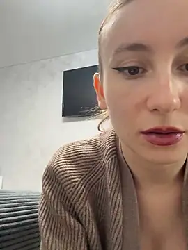 viviandaimond1 online show from 11, 10, 2025