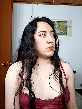 Emi chik online show from 14, 2, 2026