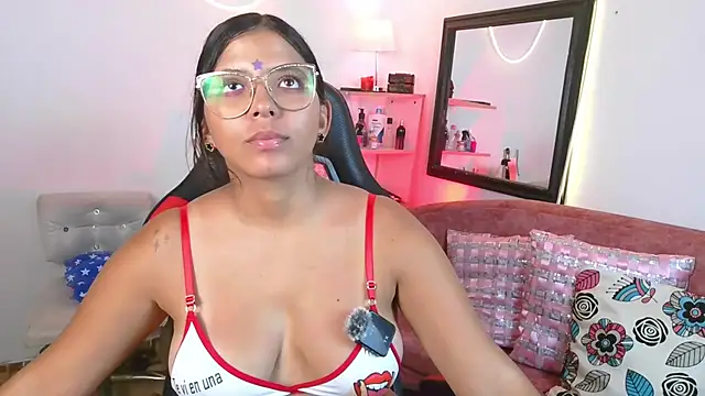 Megaan Greey online show from 5, 7, 2026