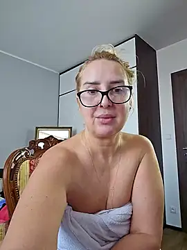 Snapshot of MariaRichi_ chatting on 16, 3, 2025 MariaRichi  online show from 16, 3, 2025